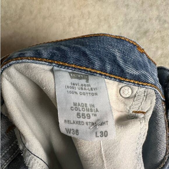 Vintage Y2K Levis 559 Denim Jeans Mens 36x30 Relaxed Fit Straight Leg Blue - Picture 10 of 10